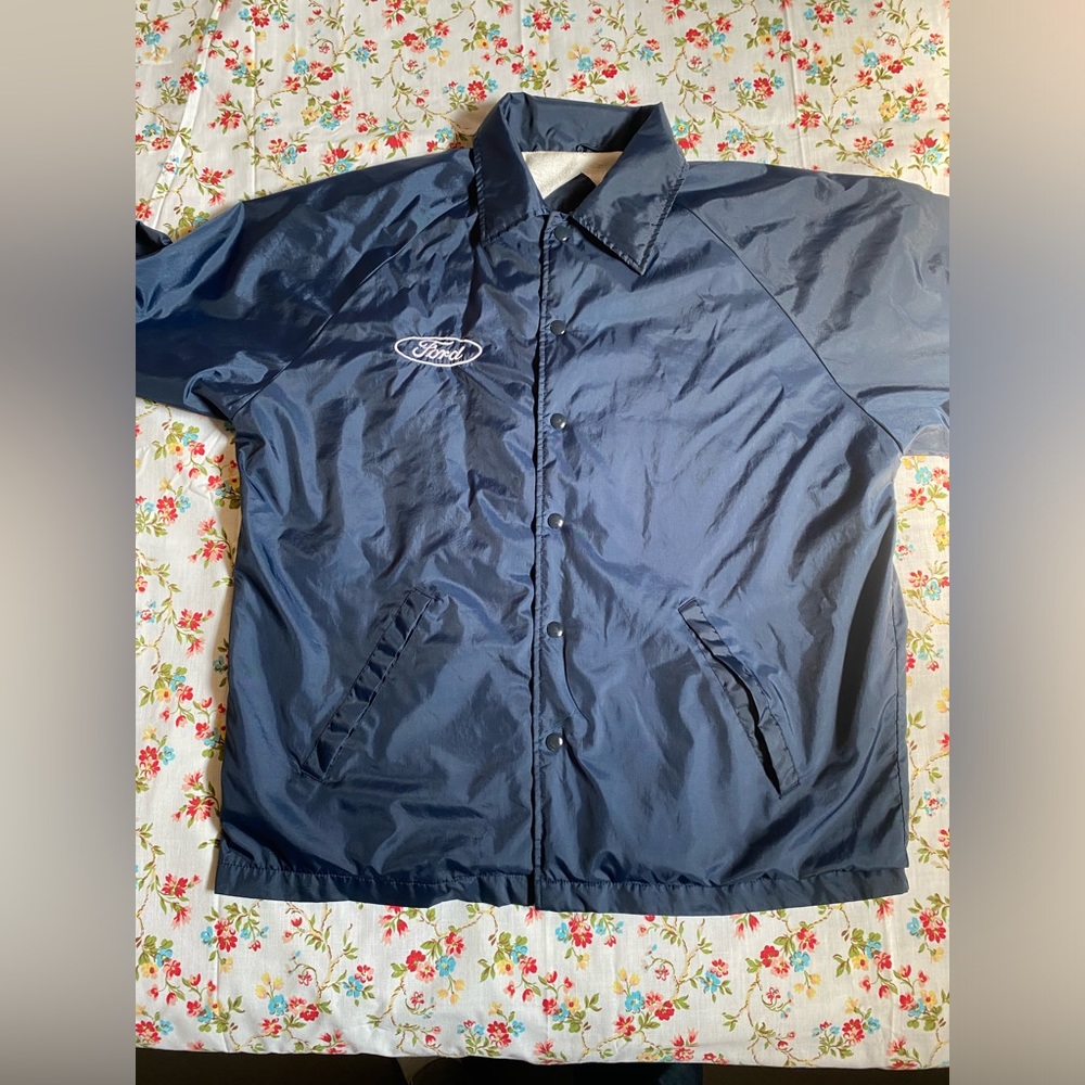 Vintage 80’s Ford embroidered coach’s jacket Size L